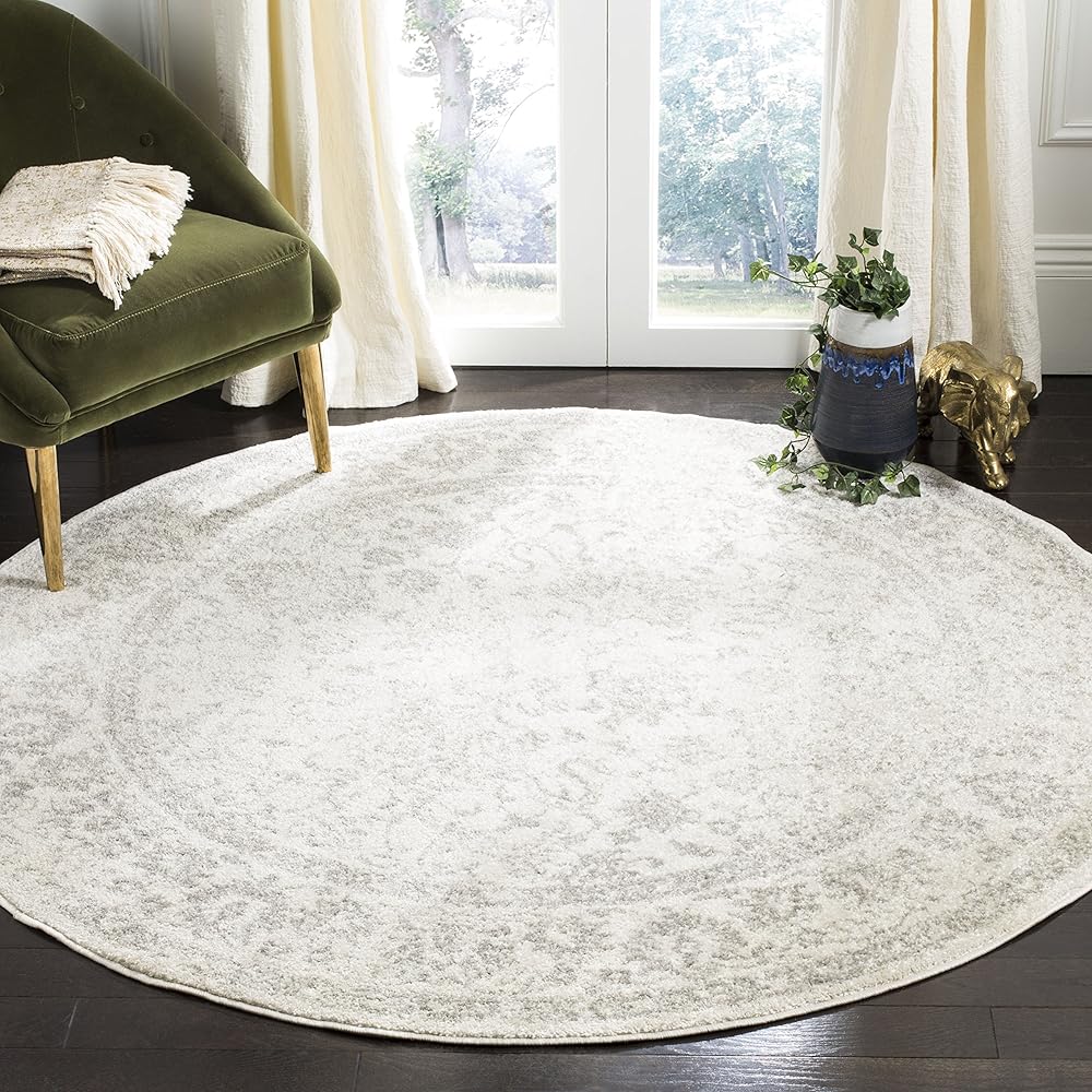 SAFAVIEH Adirondack Collection Area Rug - 8' Round, Ivory & Silver, Oriental Distressed Design, Non-Shedding & Easy Care, Ideal for High Traffic Areas in Living Room, Bedroom (ADR109C)